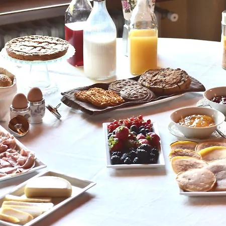 Affittacamere Tra Arte E Querce 3*