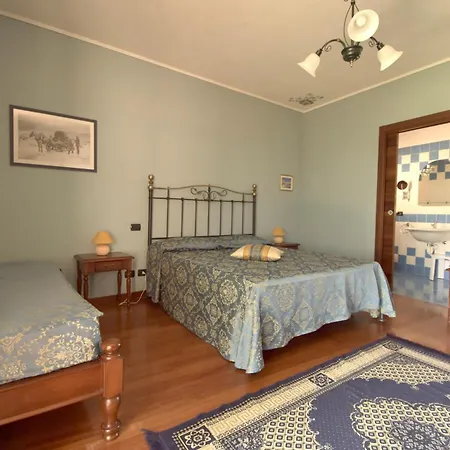 Tra Arte E Querce 3* Monchiero