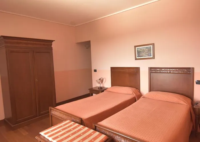 Konukevi Tra Arte E Querce