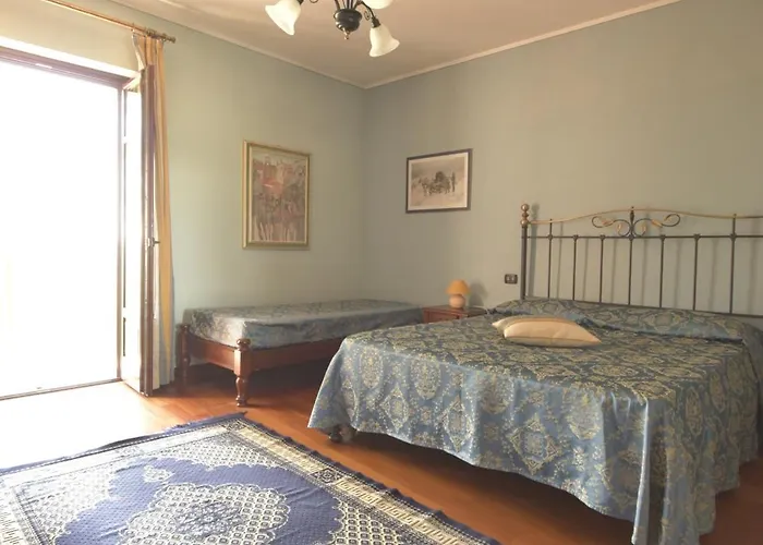 Tra Arte E Querce Monchiero