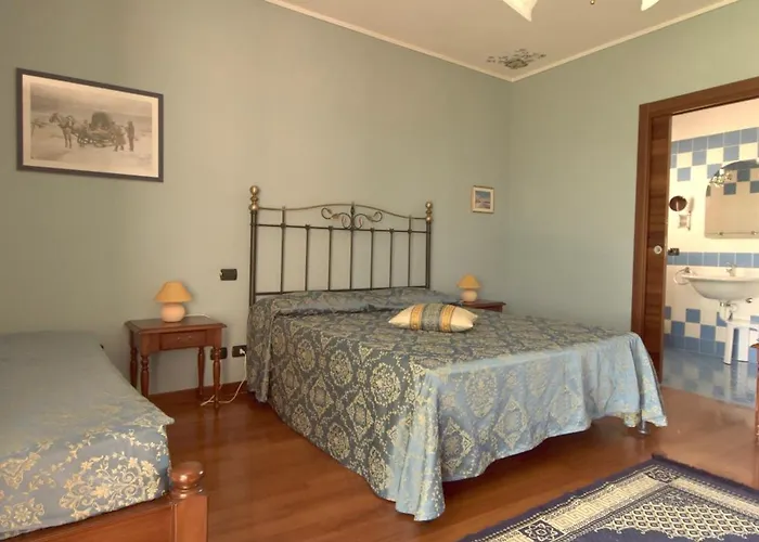 Tra Arte E Querce 3* Monchiero